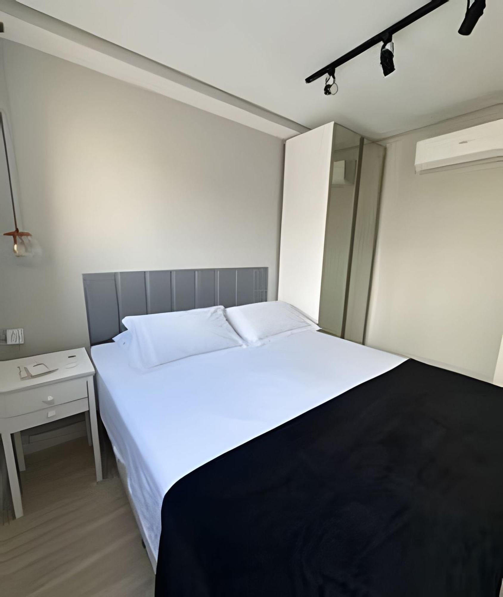 Apartment Com 2 Quartos Com Ar Em Moema Sao Paulo