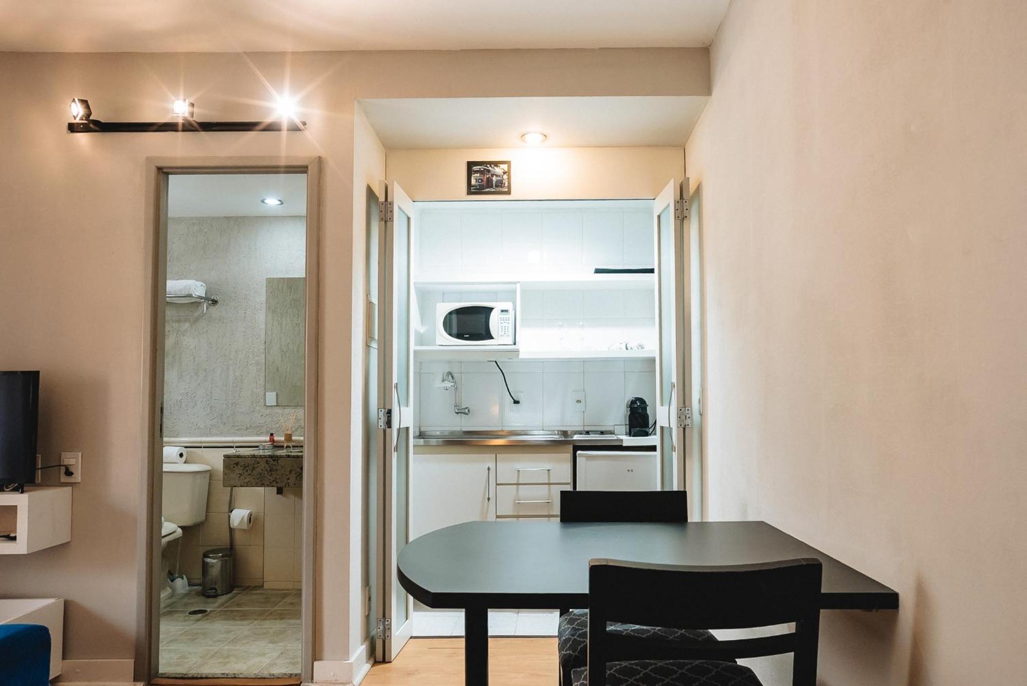 Village - Itaim Bibi Apartamento *