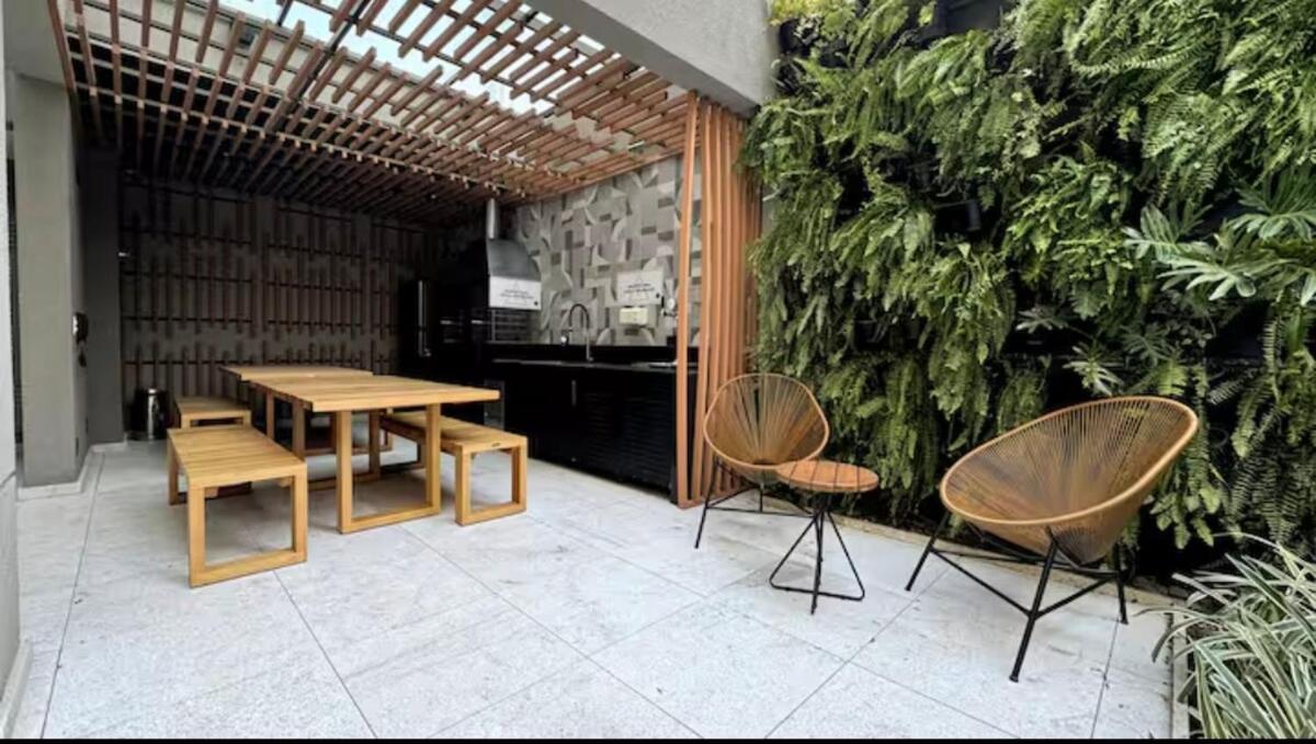 De Luxo * Sao Paulo