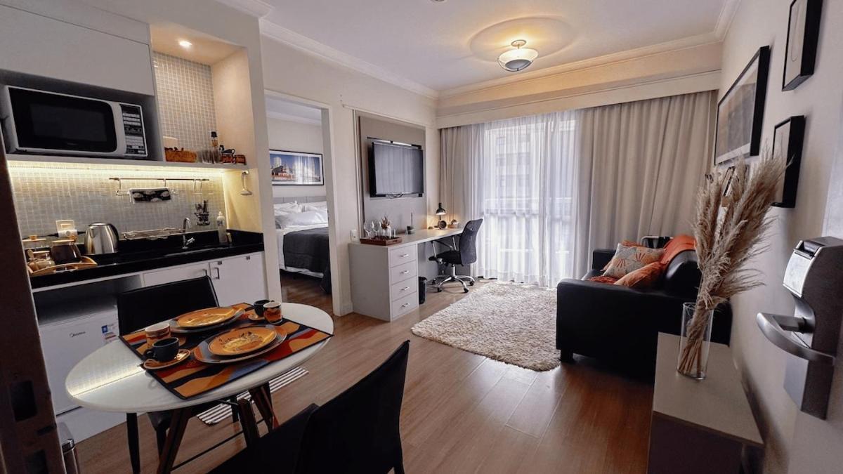 Flat Em Moema - Limpeza Diaria & Estacionamento Apartment Sao Paulo