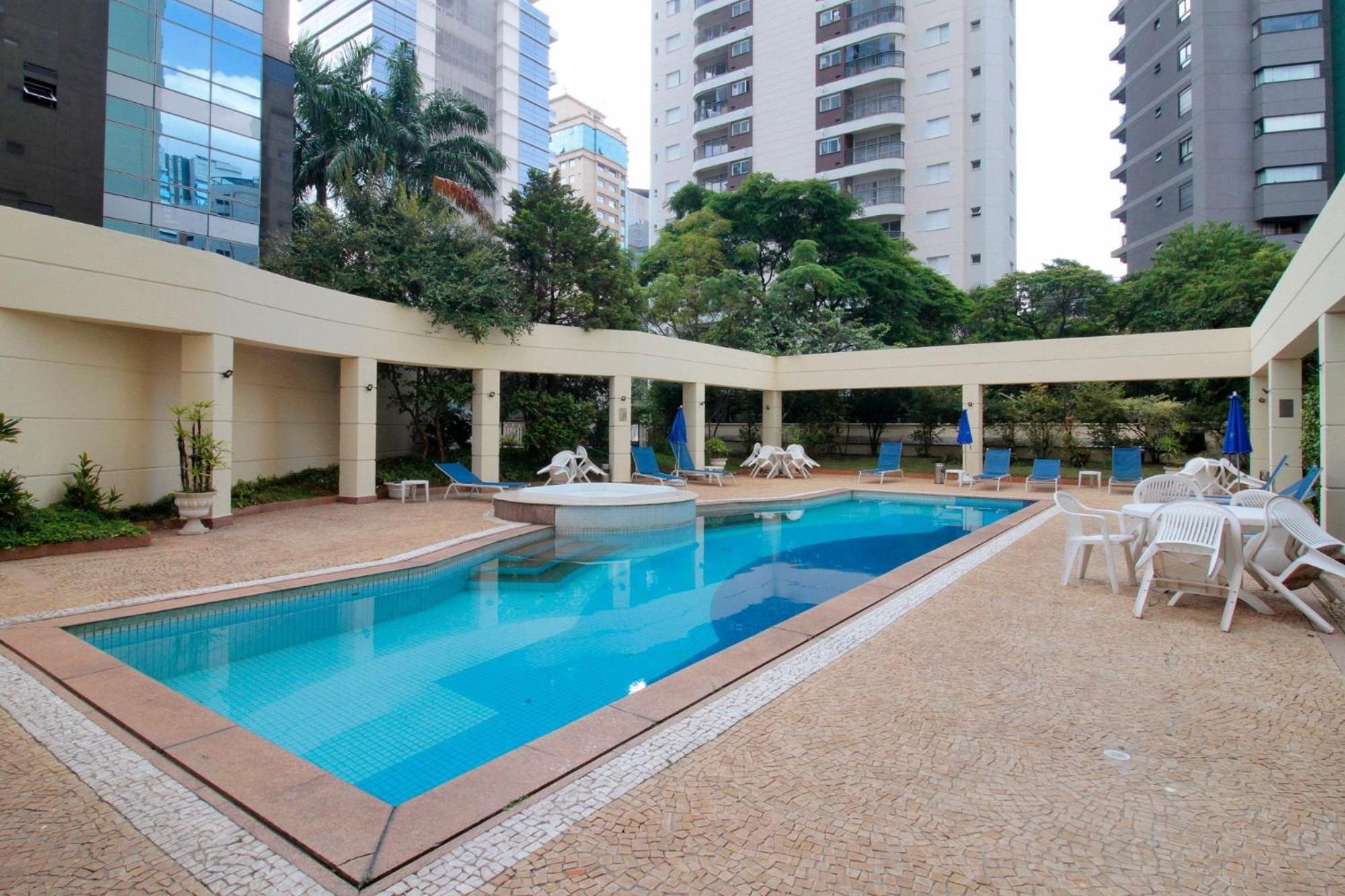 Gomes De Carvalho - Tw Apartment
