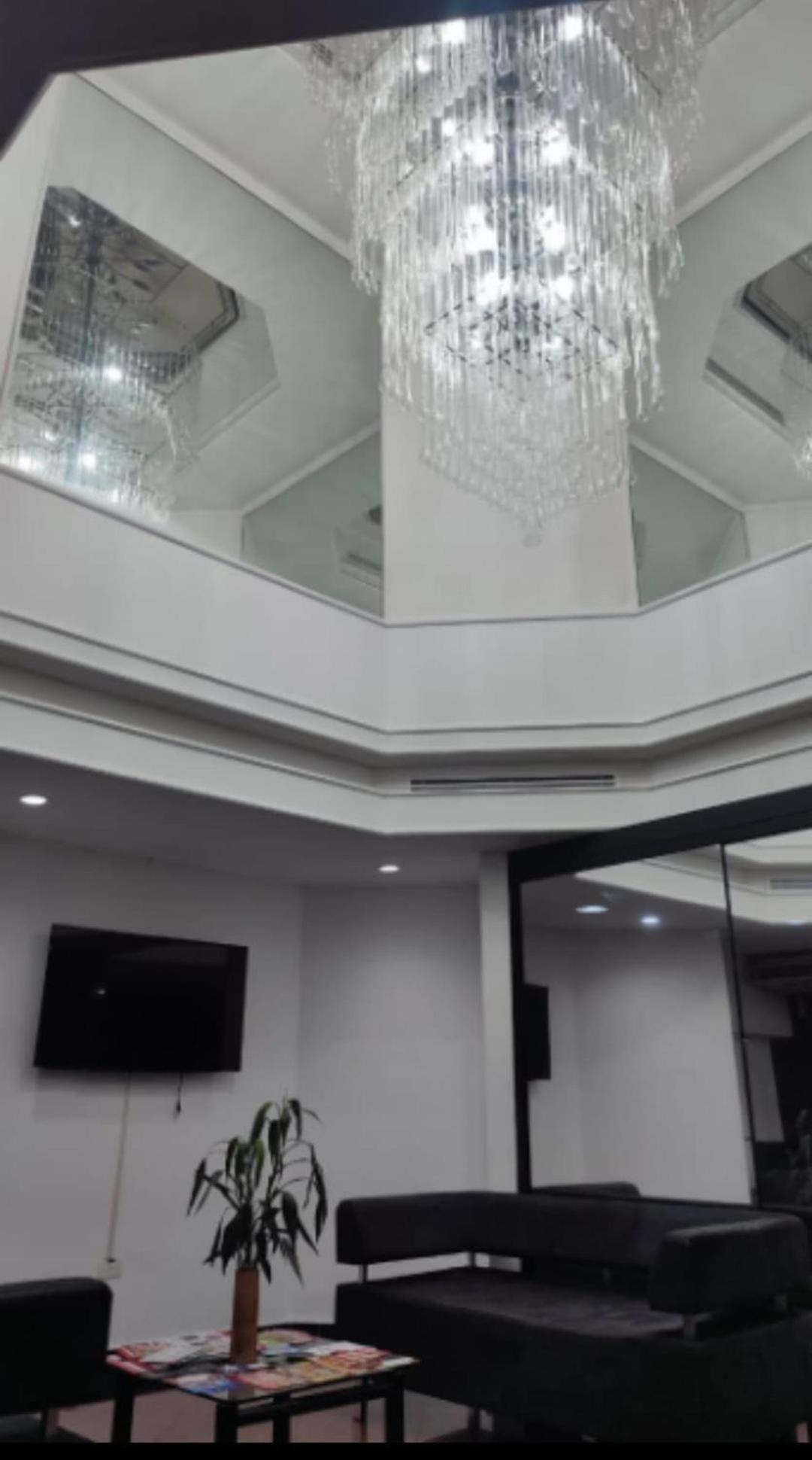 Apartamento Flat Liberdade Ao Lado Do Metro E Hospitais