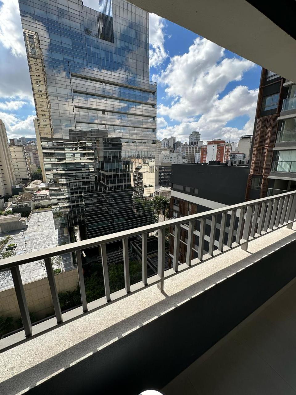 Apartemen On Augusta Confortavel