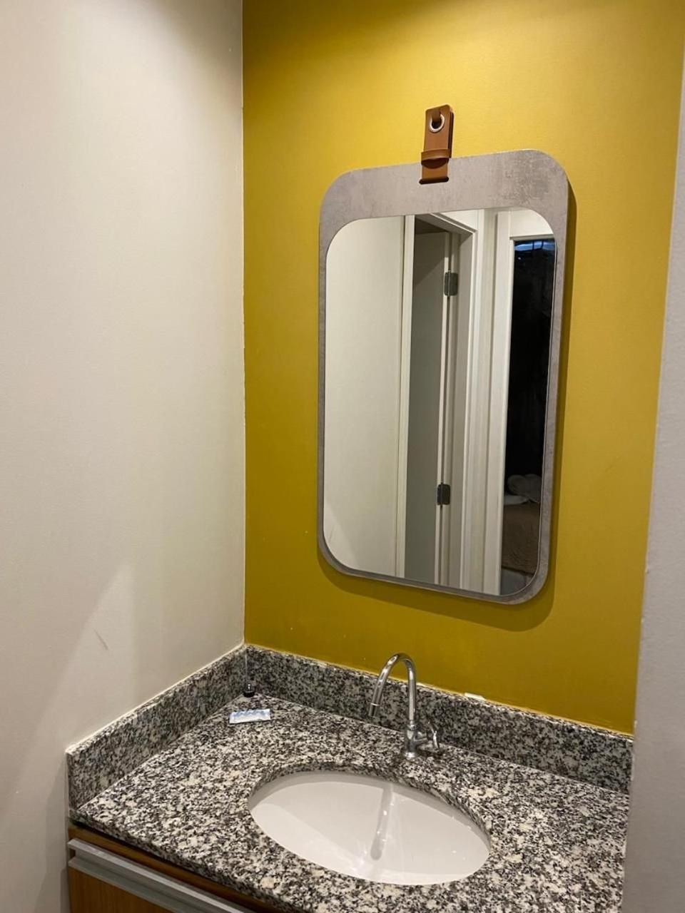 Espacoso Ii Com Piscina - Metro Bras * Sao Paulo
