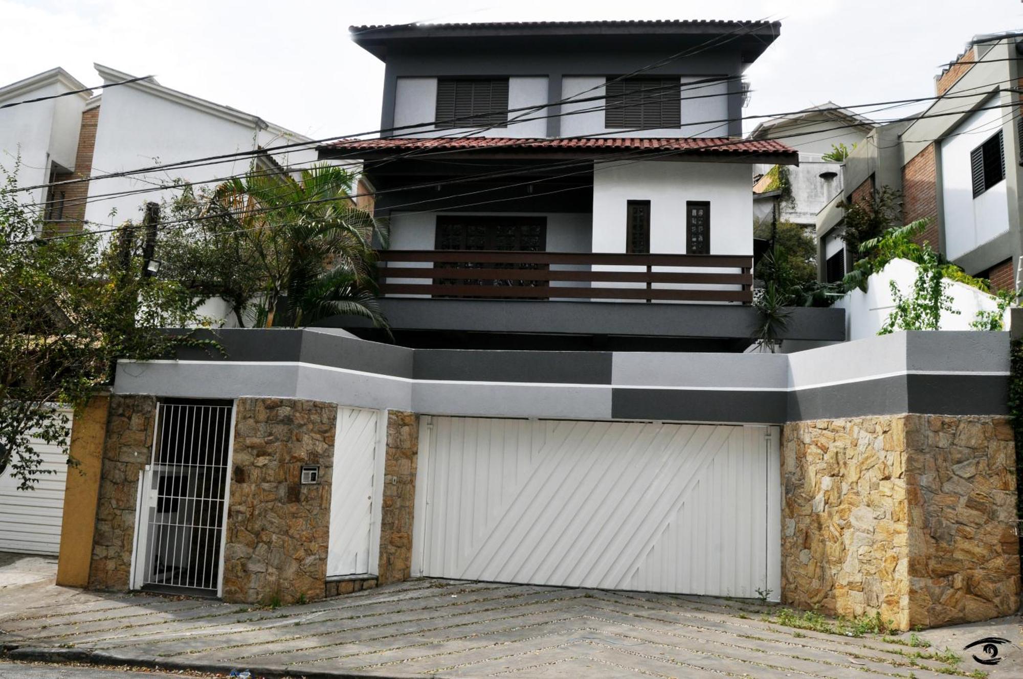 Sergio Gomes A Casa Que Hospeda Pansiyon Sao Paulo
