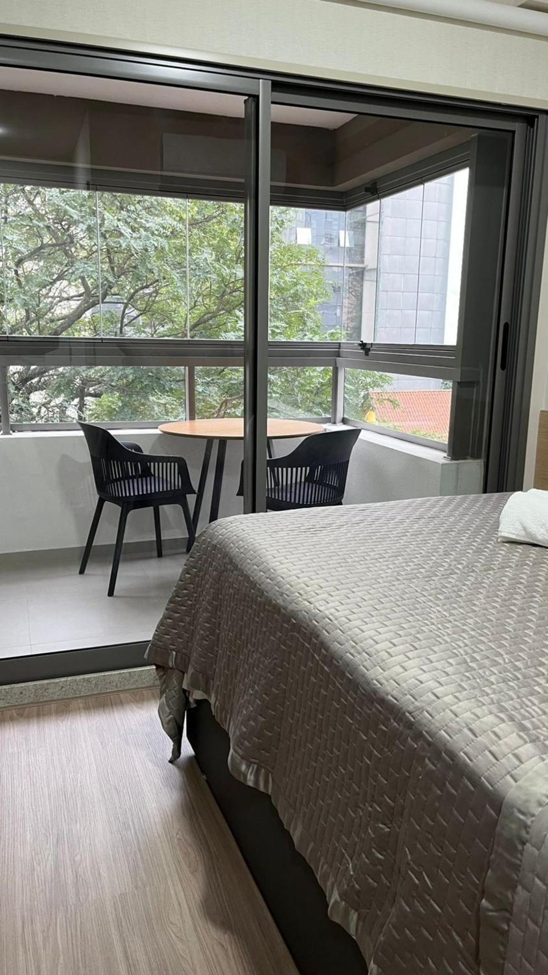 Mariana Lindo E Novo Apartemen *