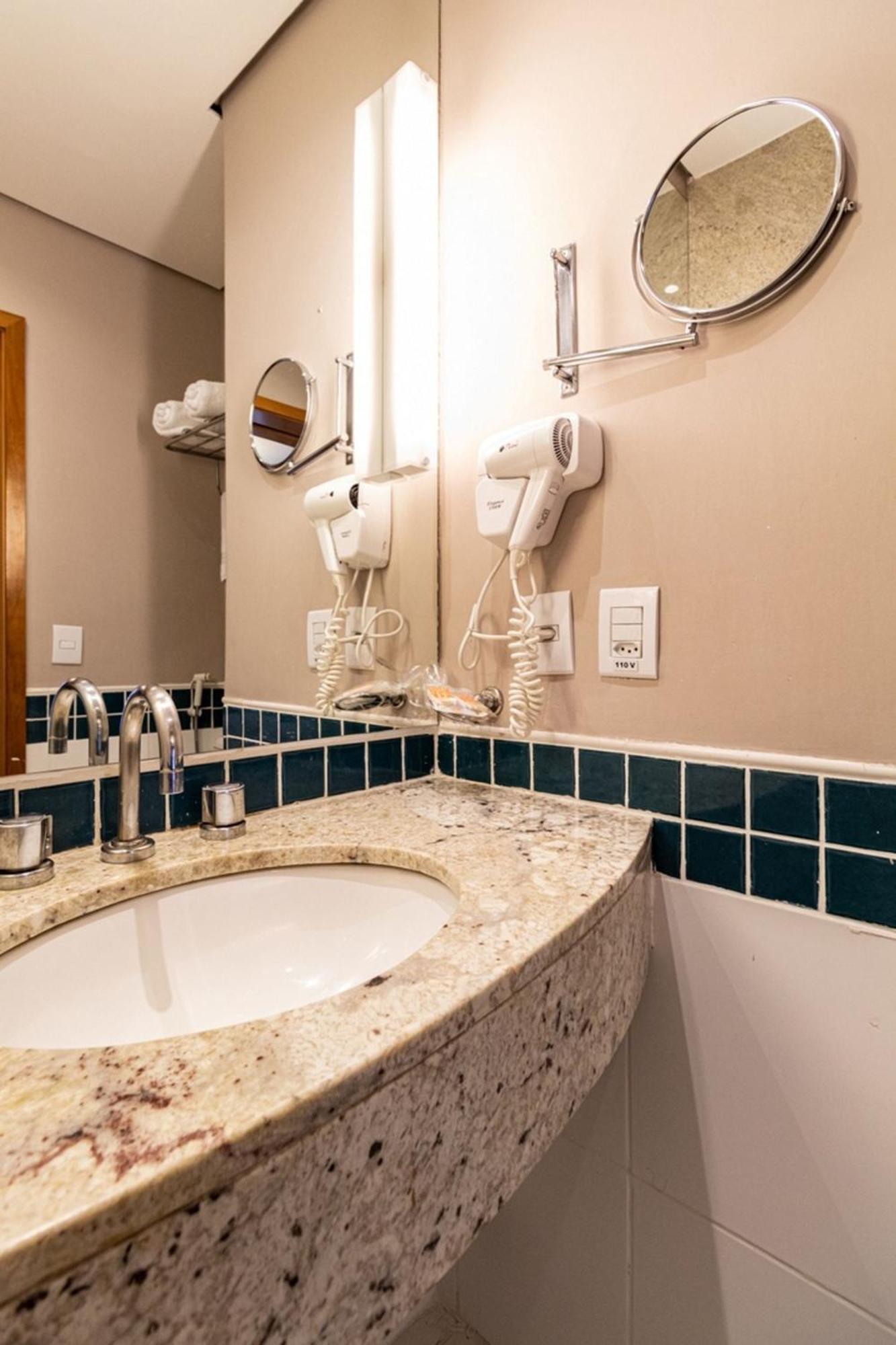 Elegance Suites Stella Vega *