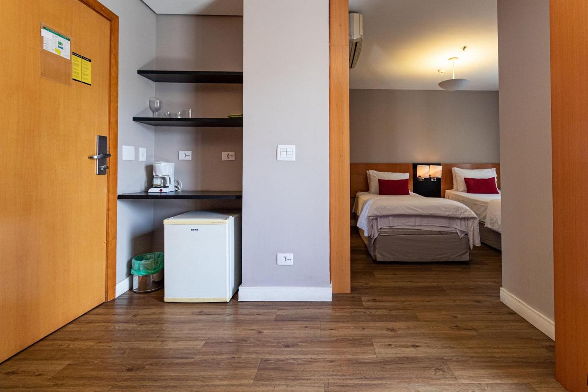 Elegance Suites Stella Vega *