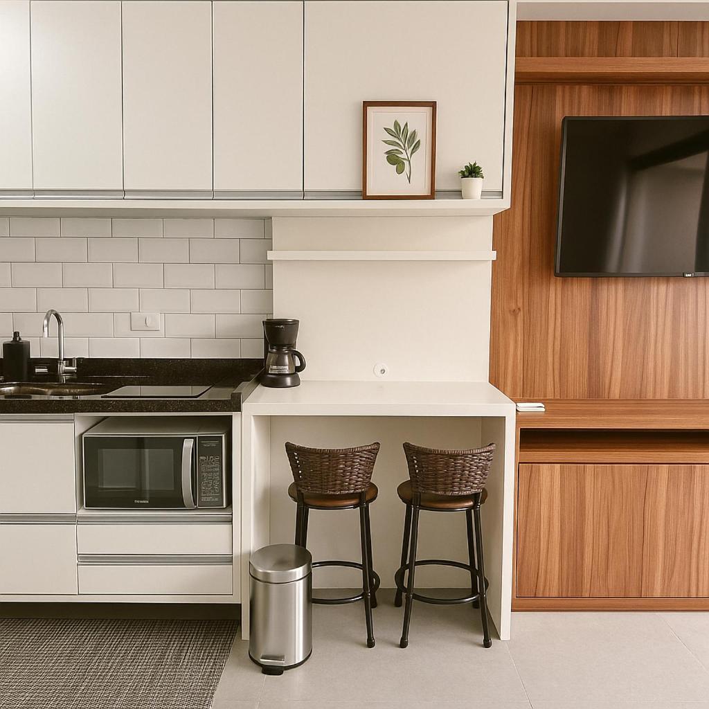 Flat Saude, 100m Do Metro Apartment