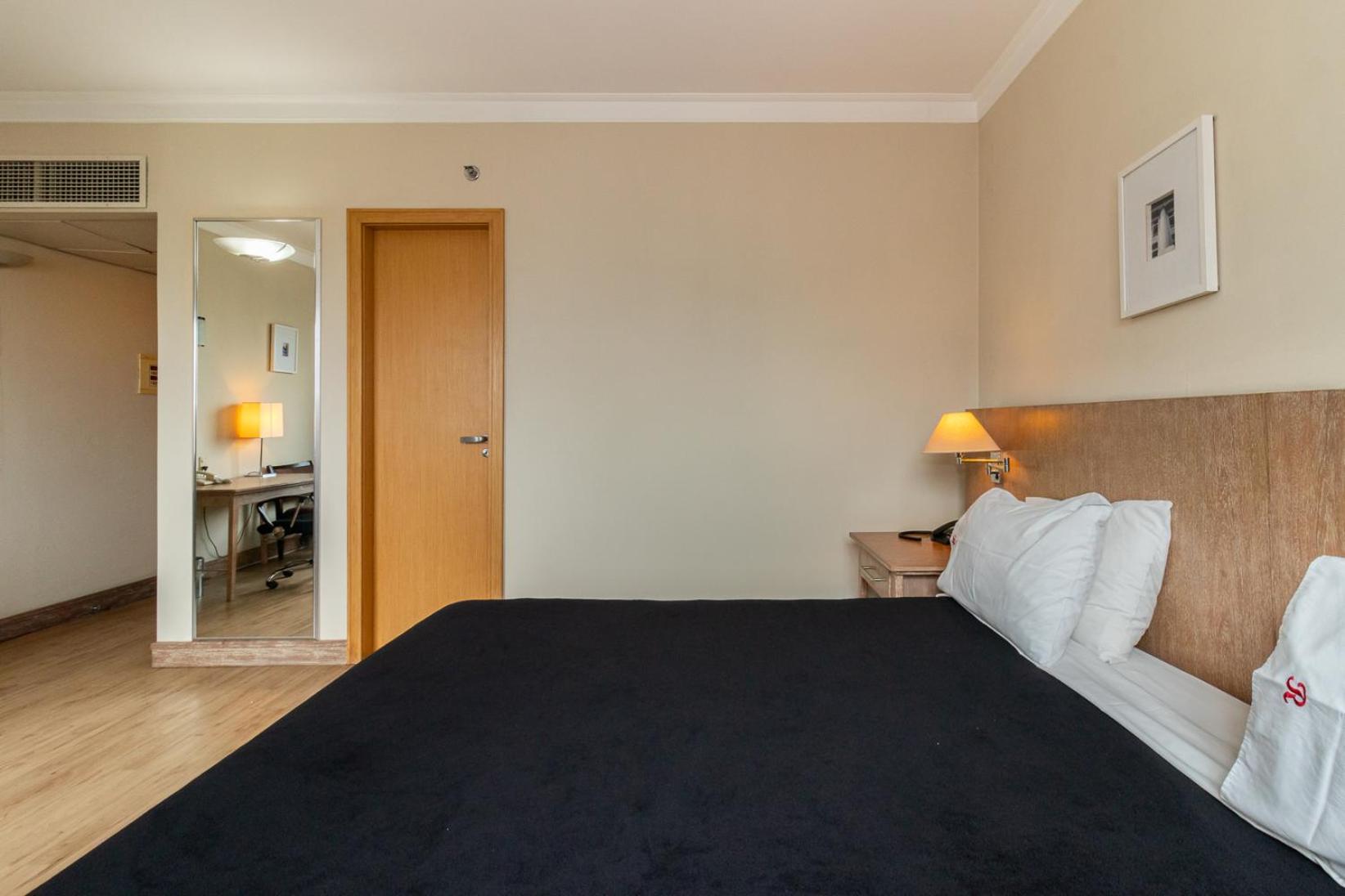A1 Flats Radisson Berrini Căn hộ