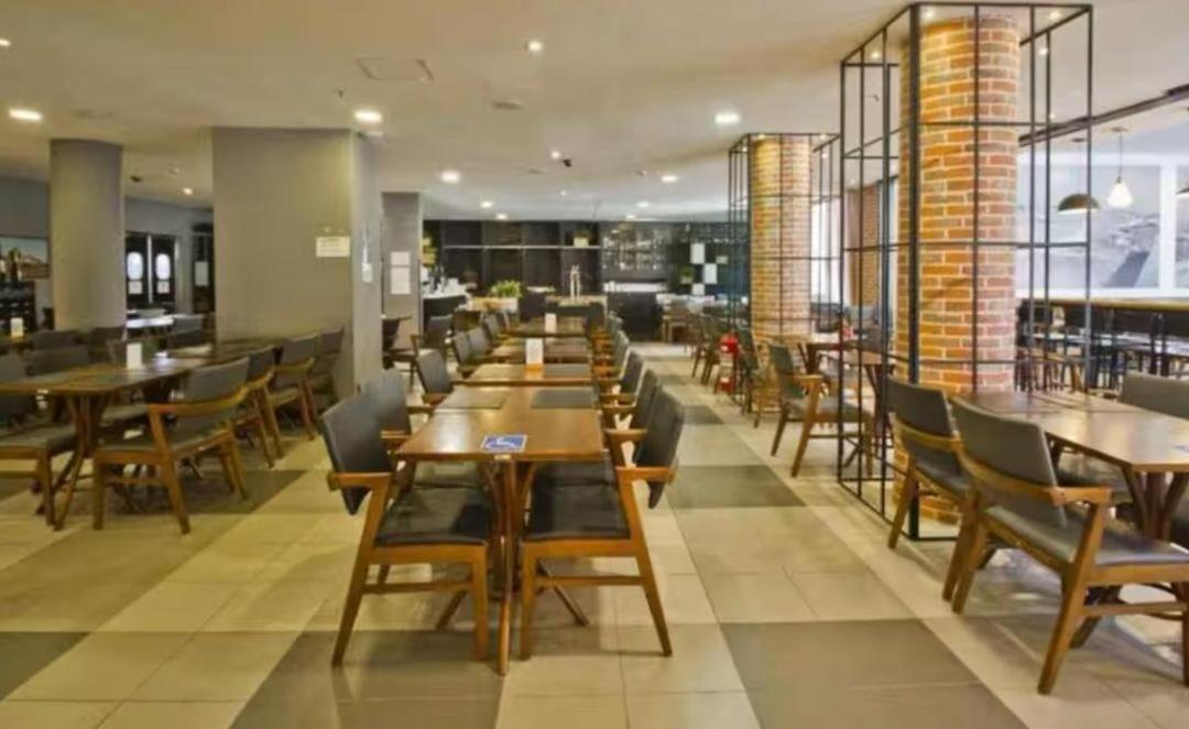 Hotel Flat Aeroporto Congonhas 3*