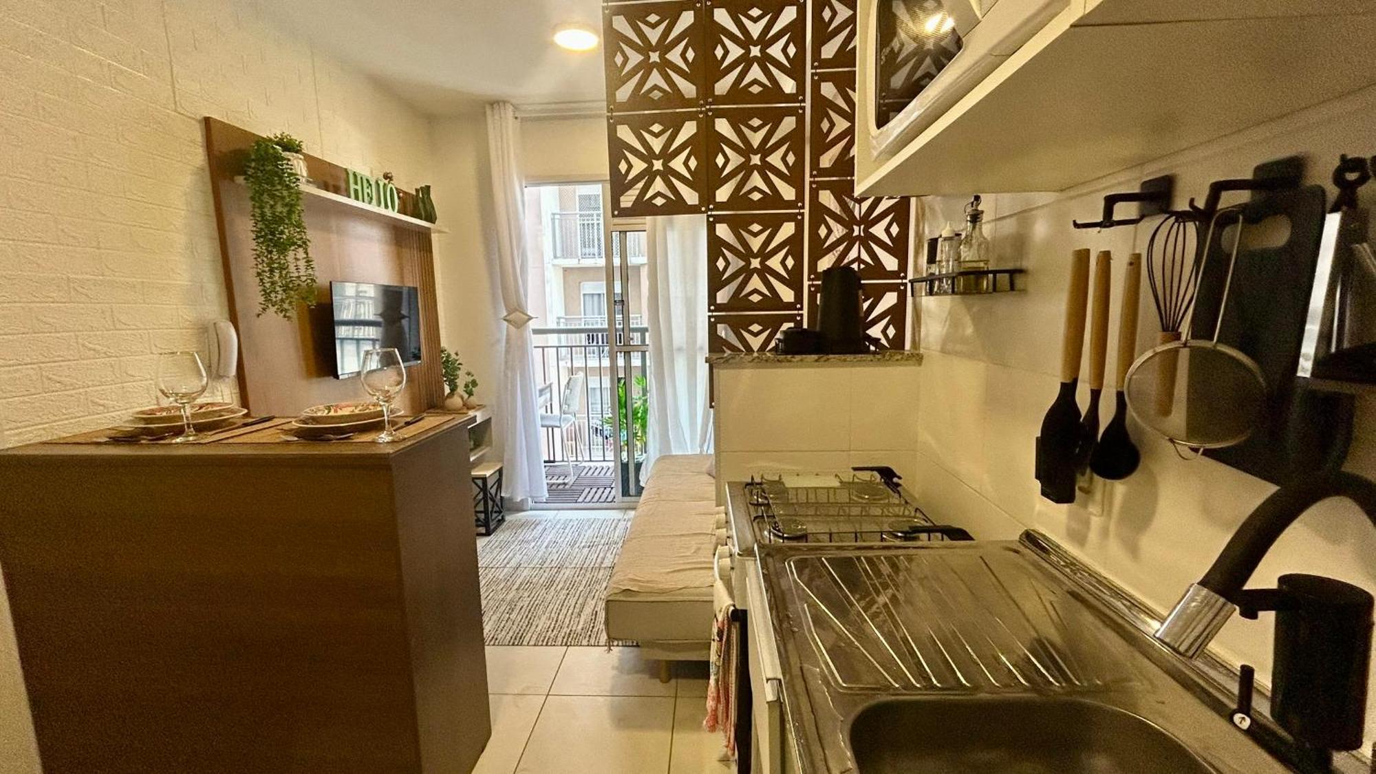 Apartment O Completo Com Sacada Prox Tokio Marine Hall *
