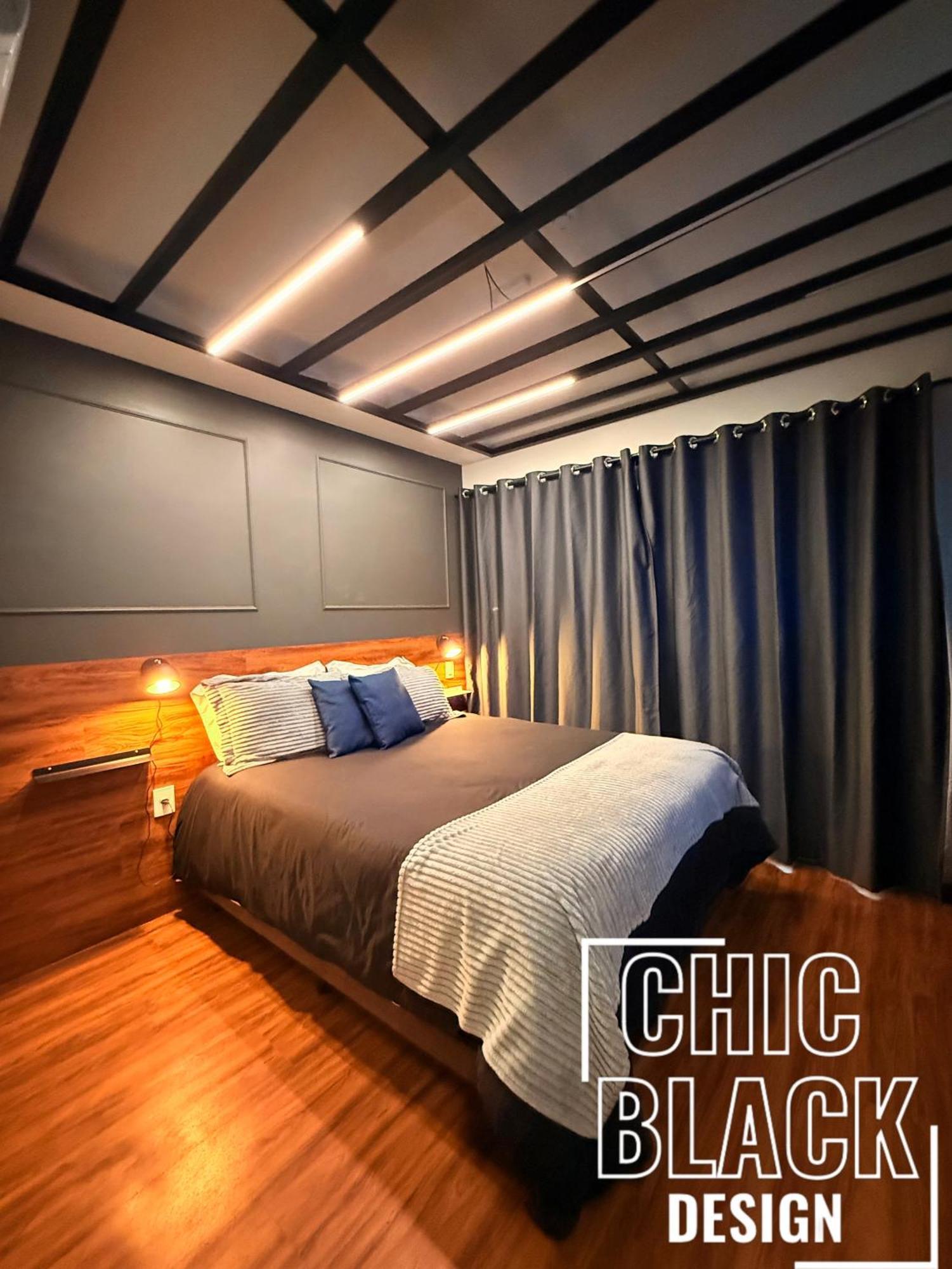 Chic Black Design - Zpinheiros Apartment Sao Paulo