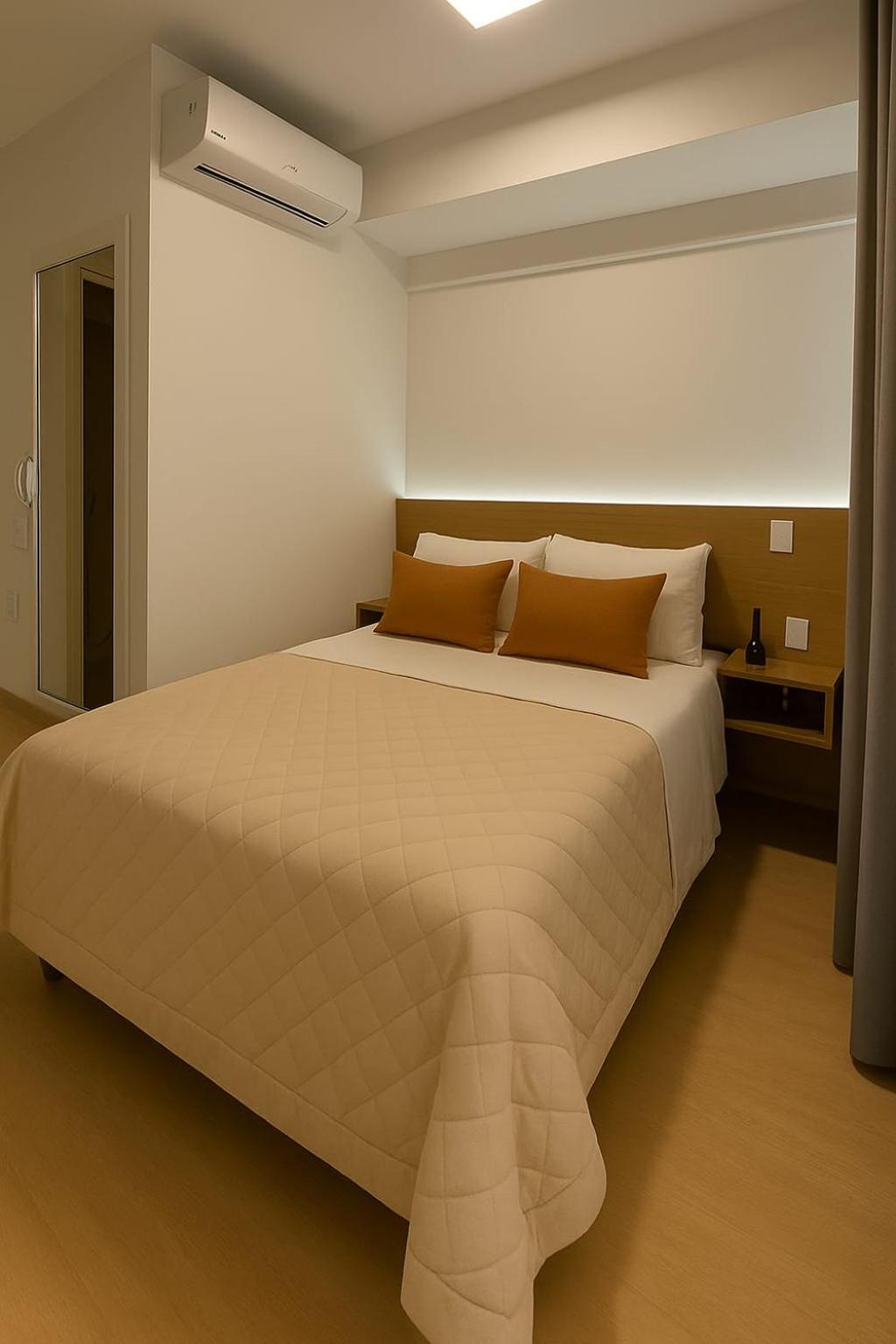 Novo Consolacao ,450 M Da Av Paulista Apartamento