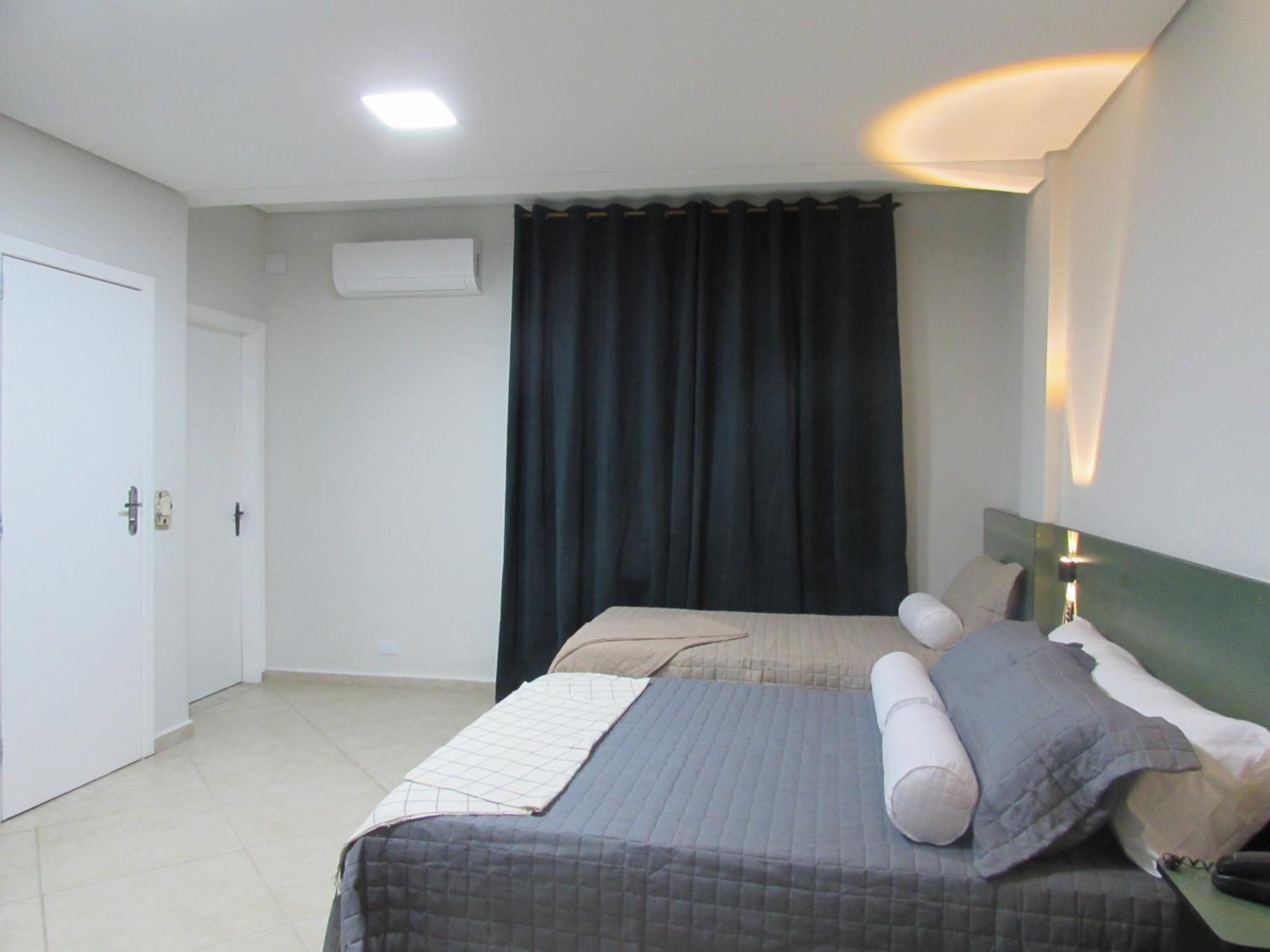 Khách sạn Paramount- Proximo A 25 De Marco Bras Bom Retiro E Expo Center Norte 