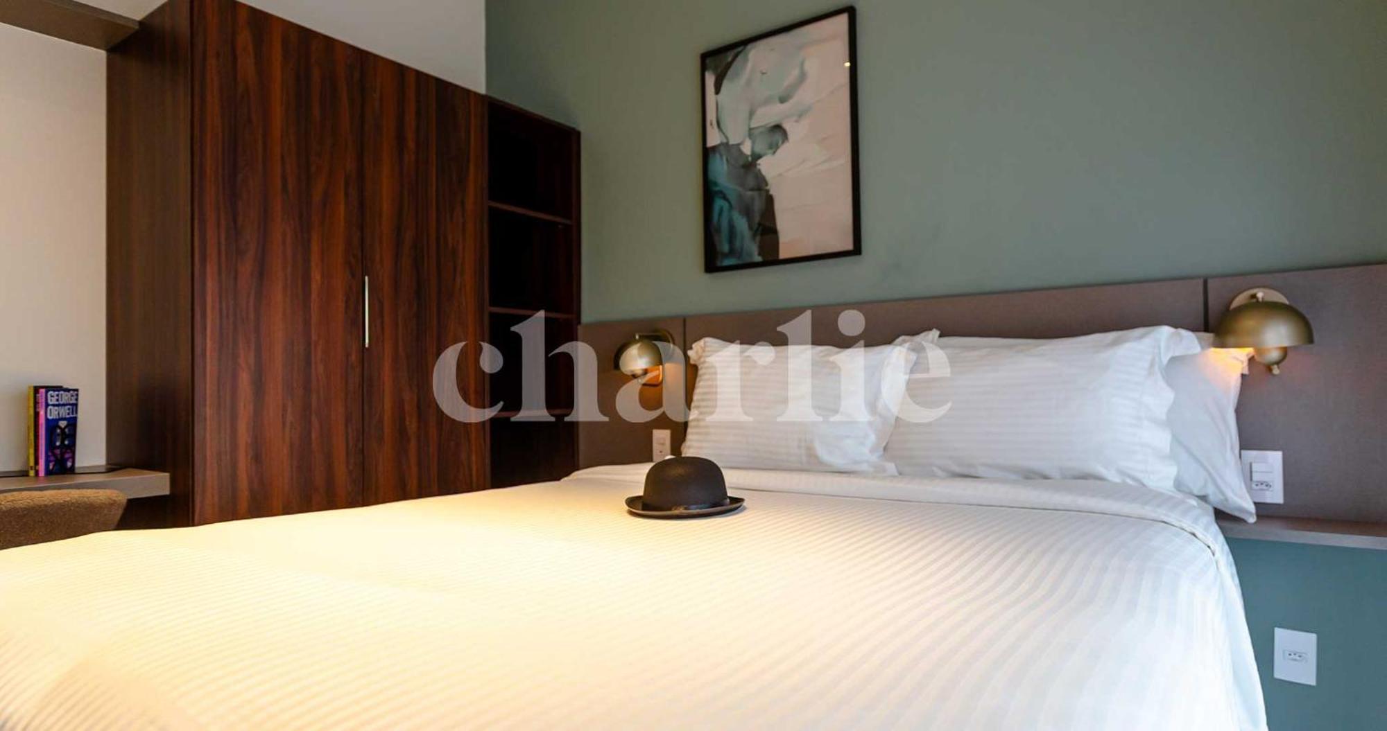 Iconyc House Of Charlie Daire