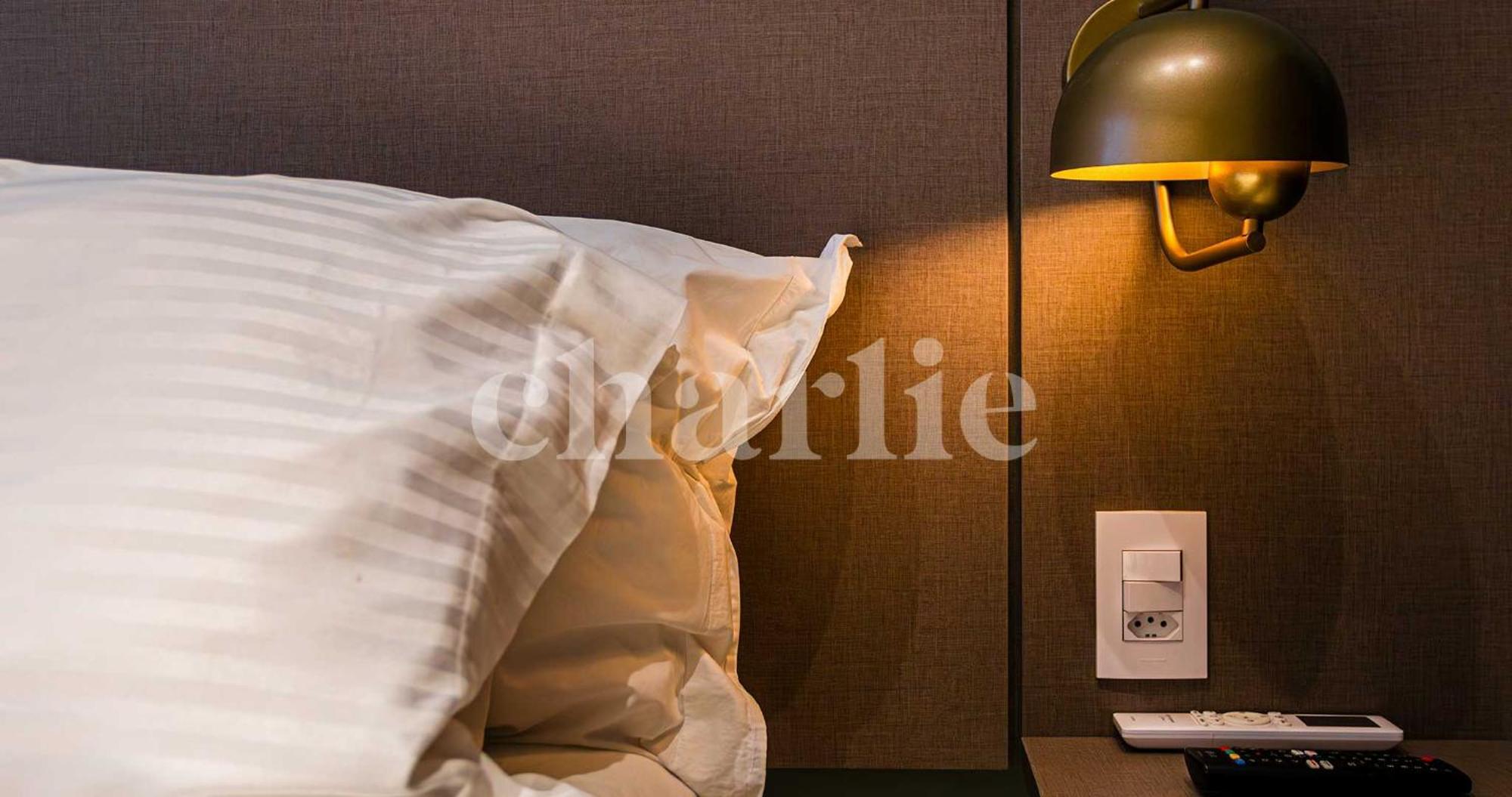 Iconyc House Of Charlie Daire