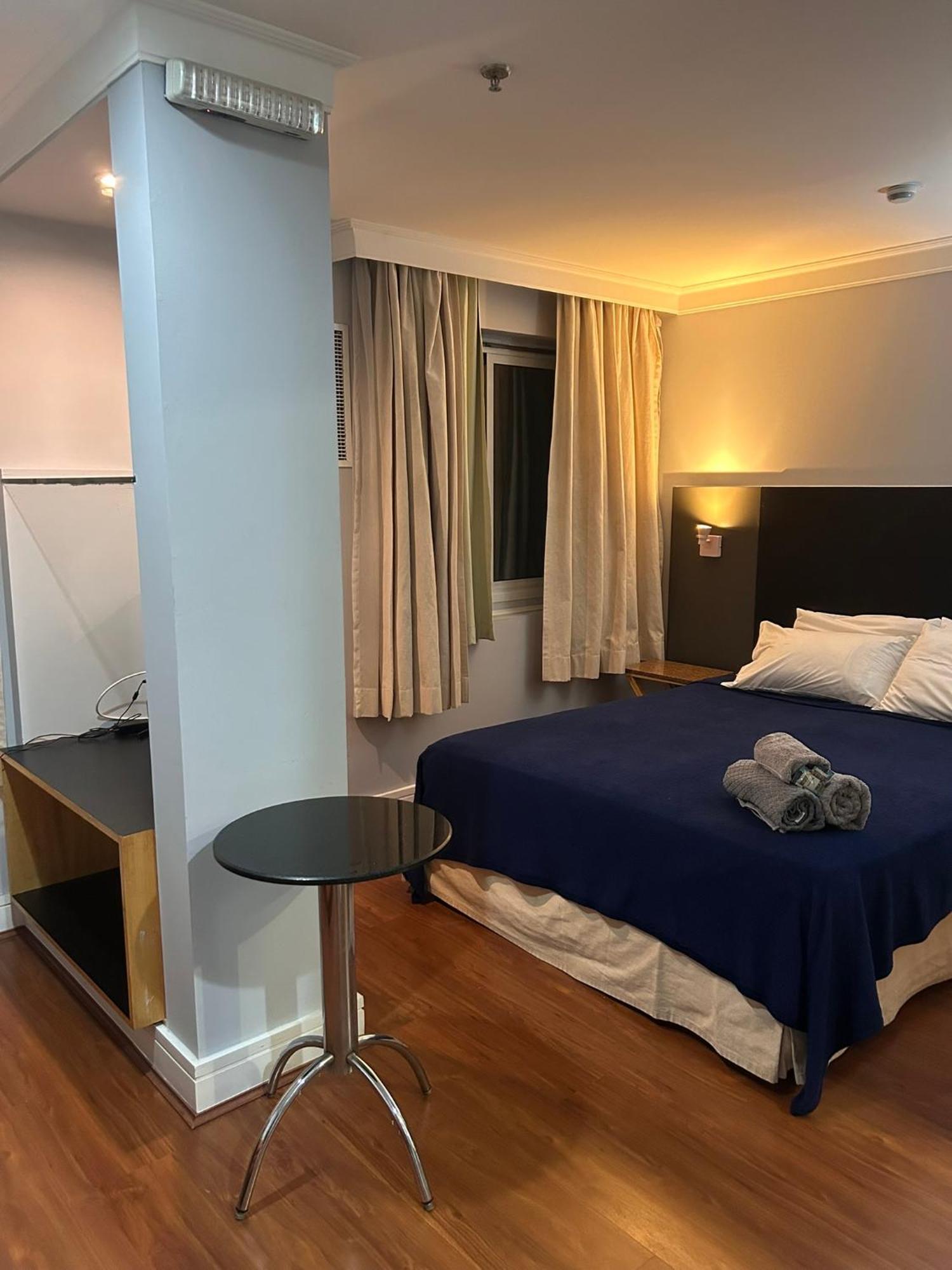 Alameda Santos H1208 São Paulo