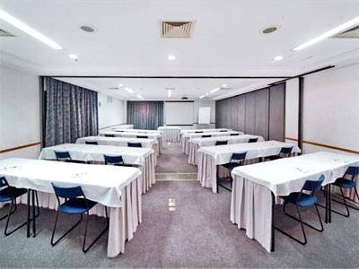 Ninety Hotel 4*