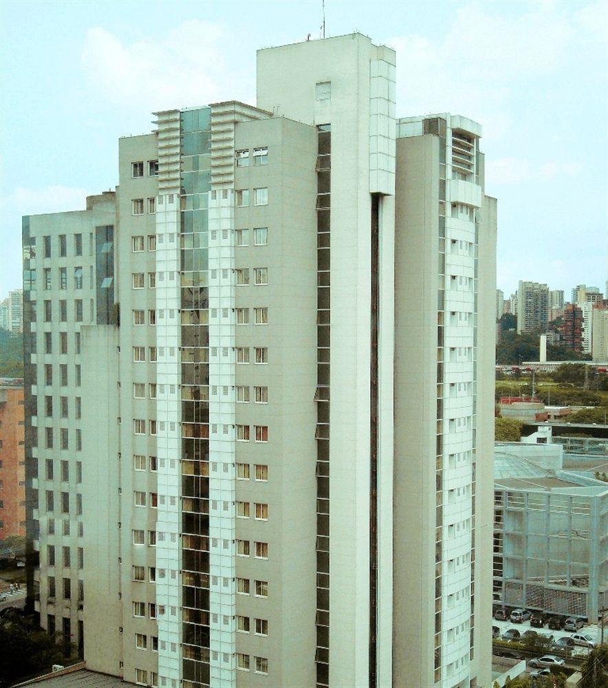 Intercity Nacoes Unidas Hotel 4*