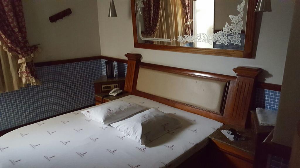 Love hotel Tres Poderes (adults Only) 2*