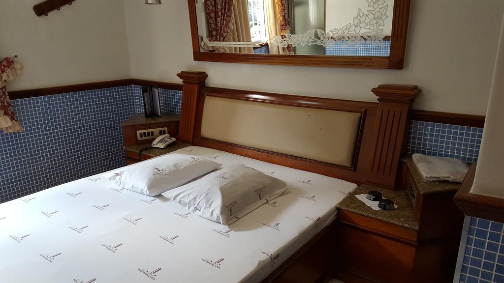 Love hotel Tres Poderes (adults Only)
