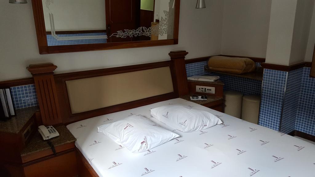 Love hotel Tres Poderes (adults Only) 2*