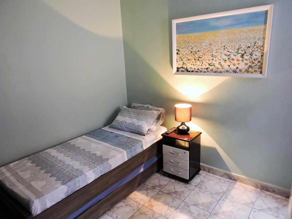 Apartamento 10 *