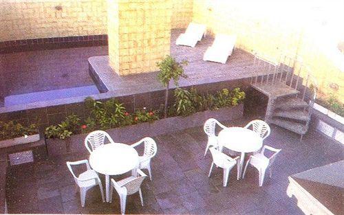 Hotel Carillon Plaza