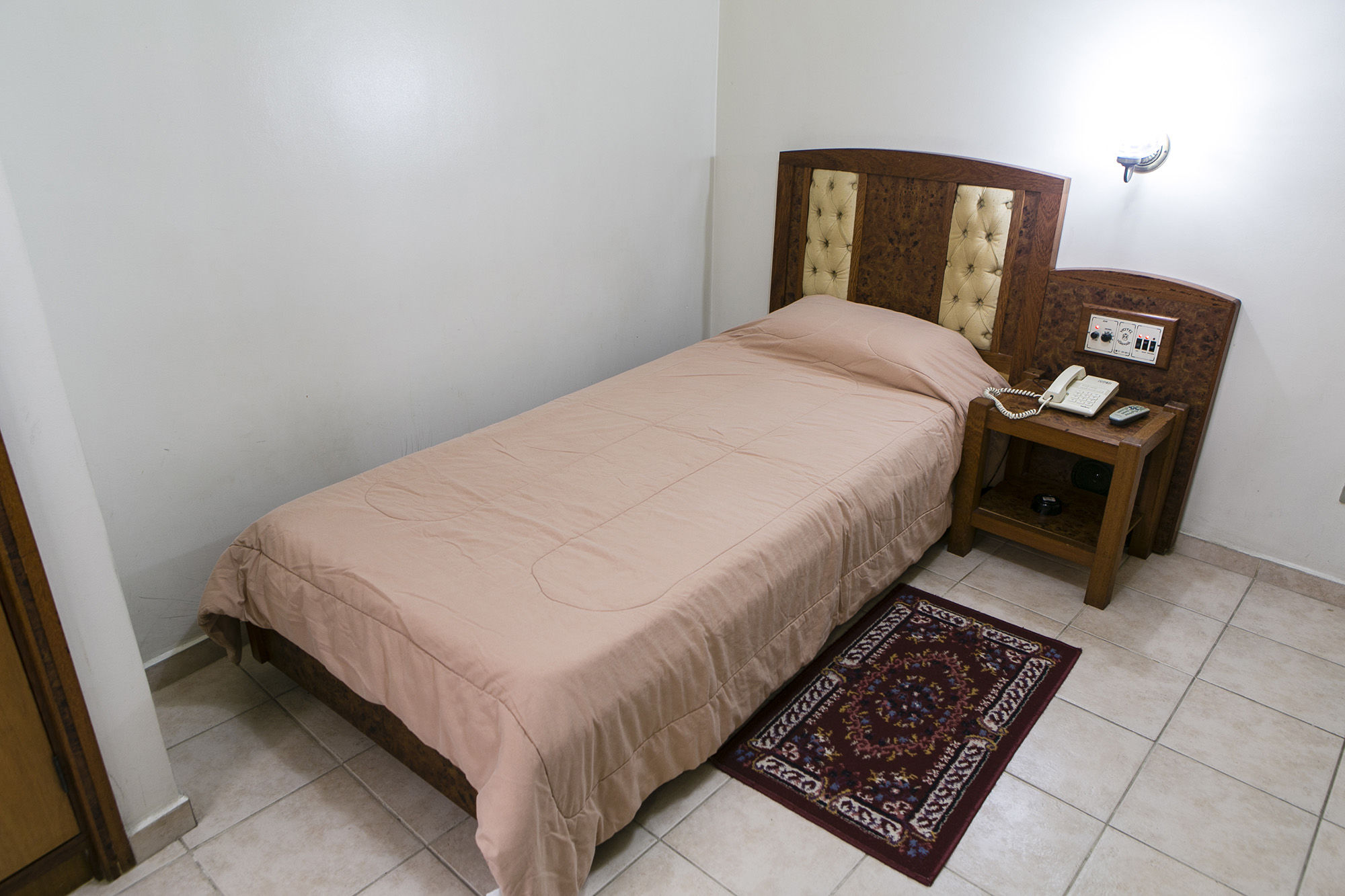 Khách sạn Joamar 2*