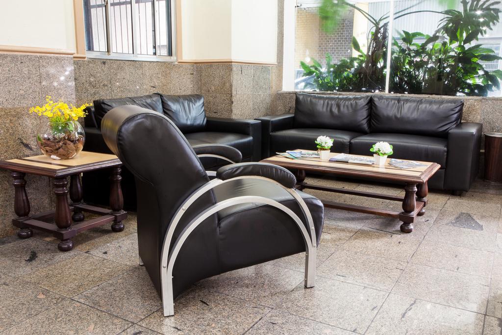 Domus Khách sạn 3*
