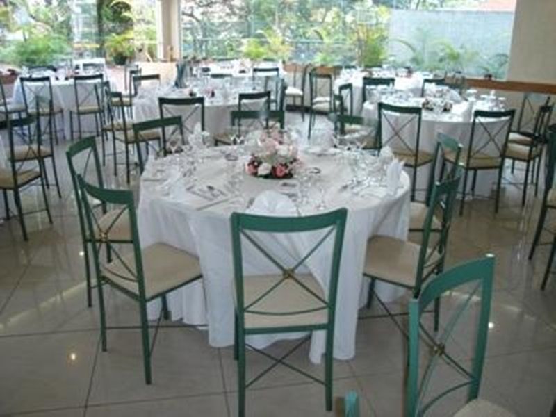 Khách sạn Century Paulista 4*