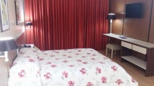Pan Americano Khách sạn 3*