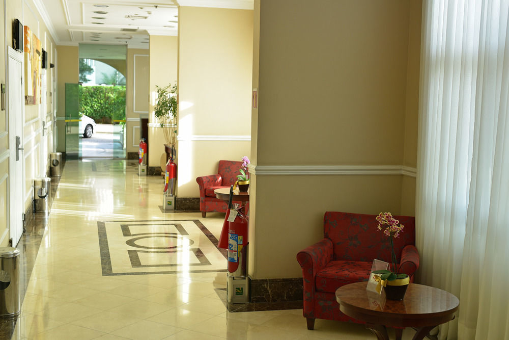 Roomo Bela Cintra Residencial Apartamento *