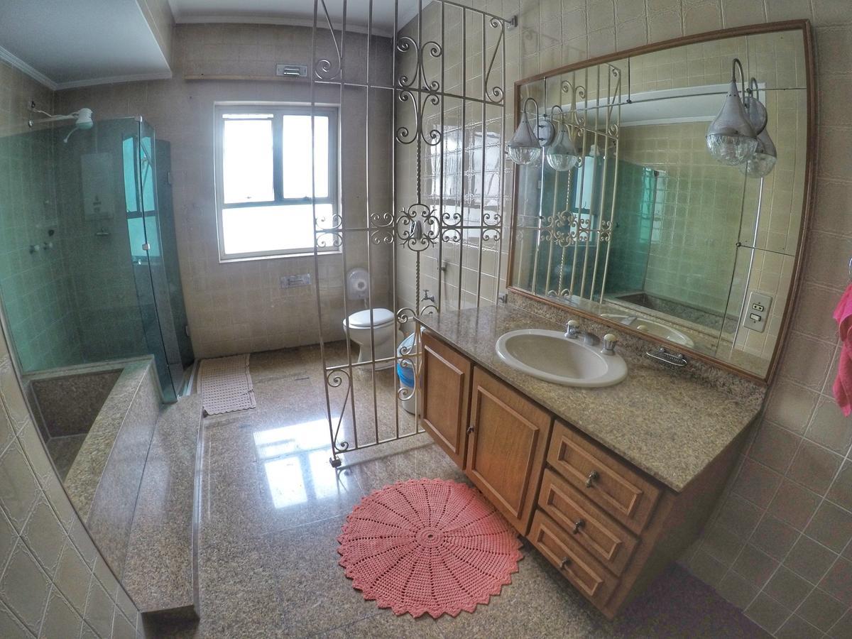 Red Monkey Hostel: Agua Branca *