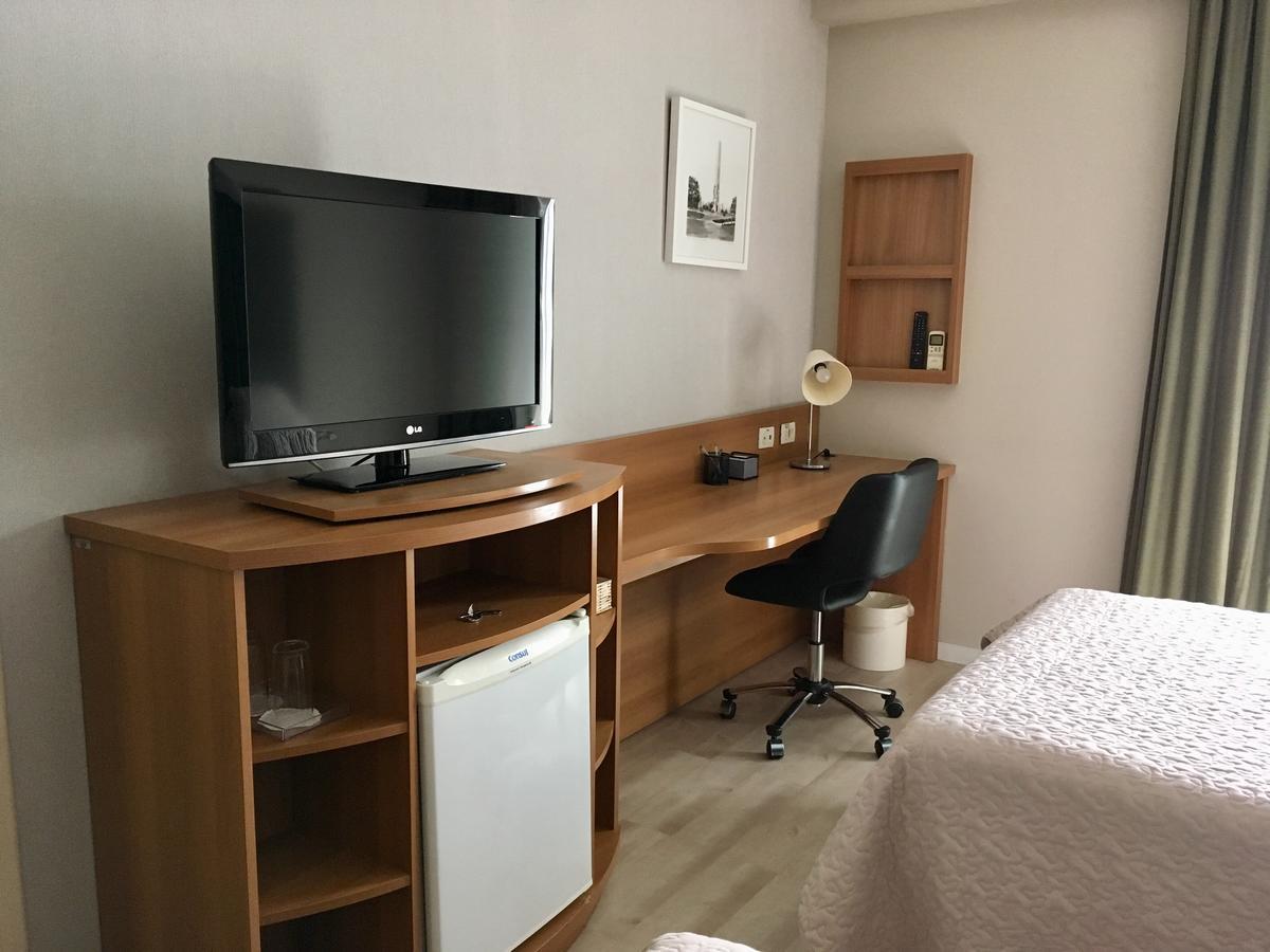 Flat Na Avenida Sabia-moema Căn hộ