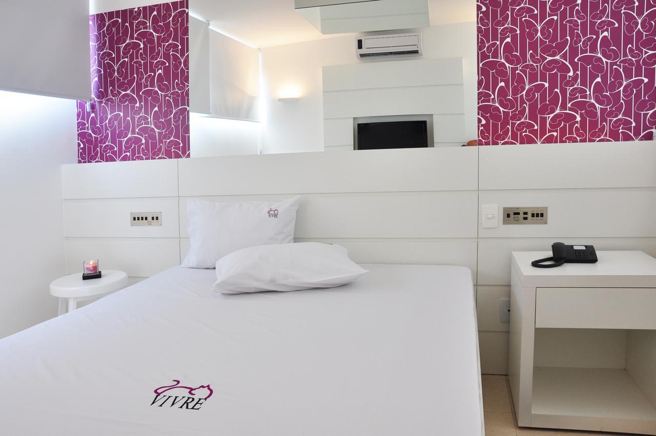 Vivre (adults Only) 2*