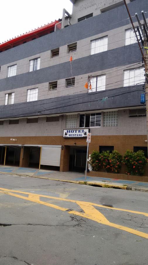 Hotel Mustang 2*