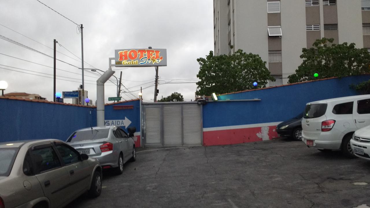 Gold Star Hotel