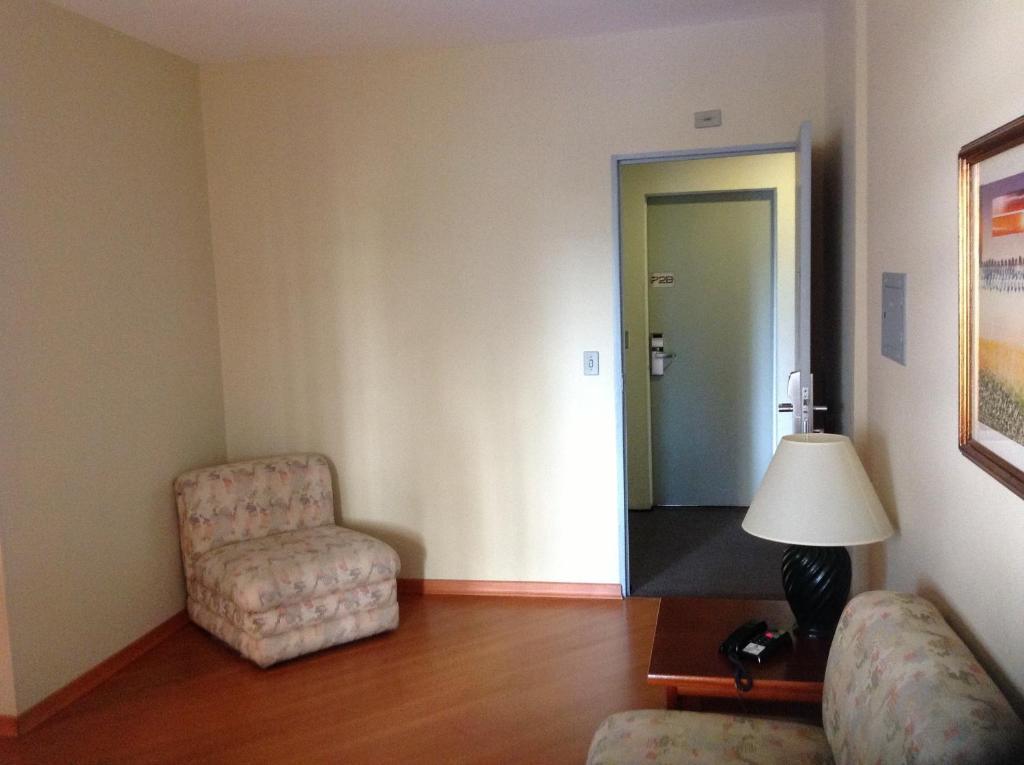 The Hill Otel