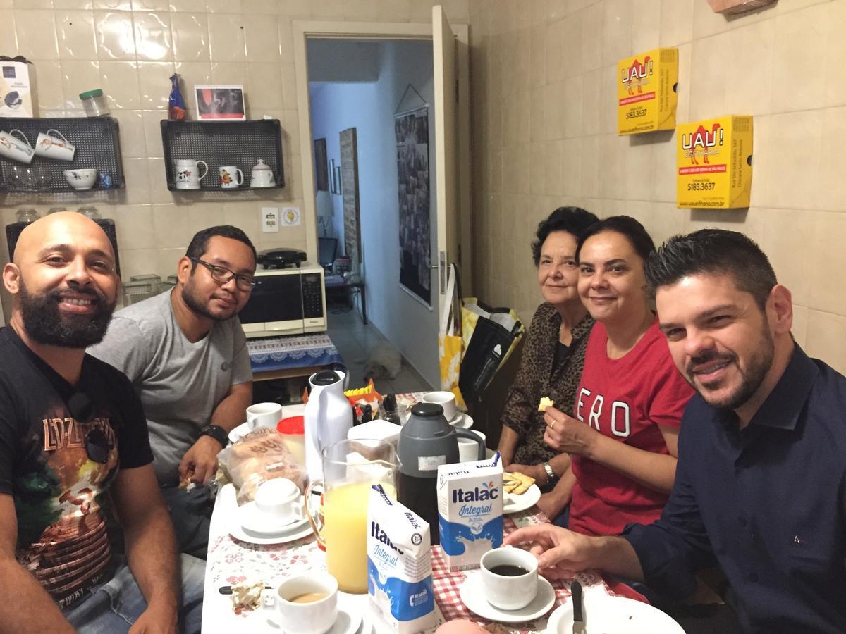 Albergue Family Consulado Americano