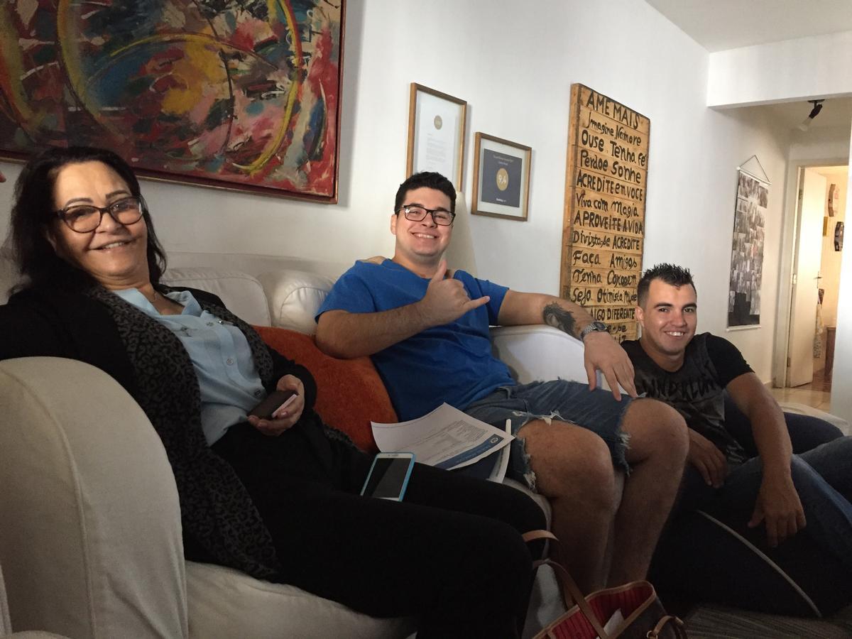 Family Consulado Americano Albergue *