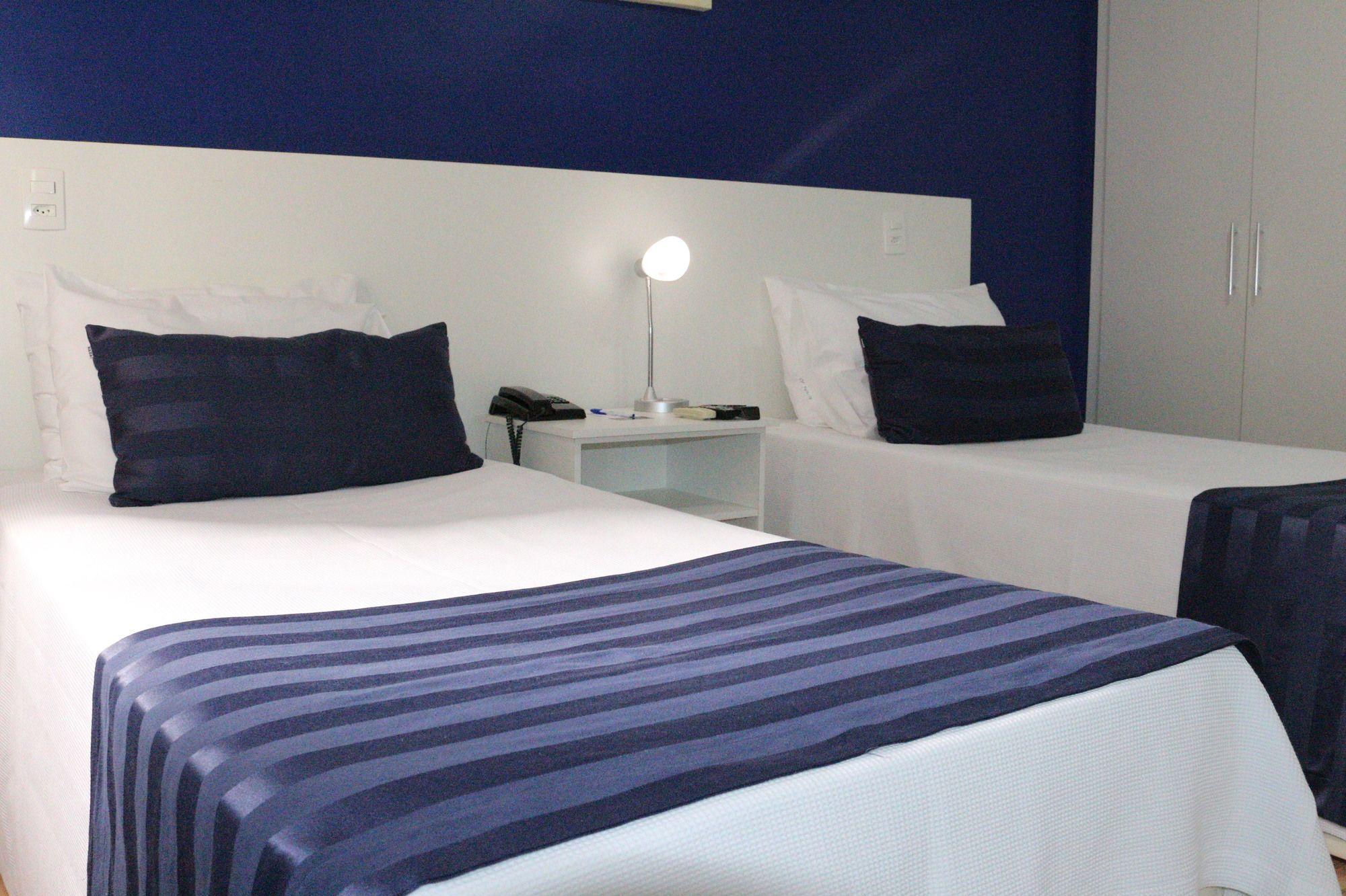 Century Paulista Khách sạn 4*