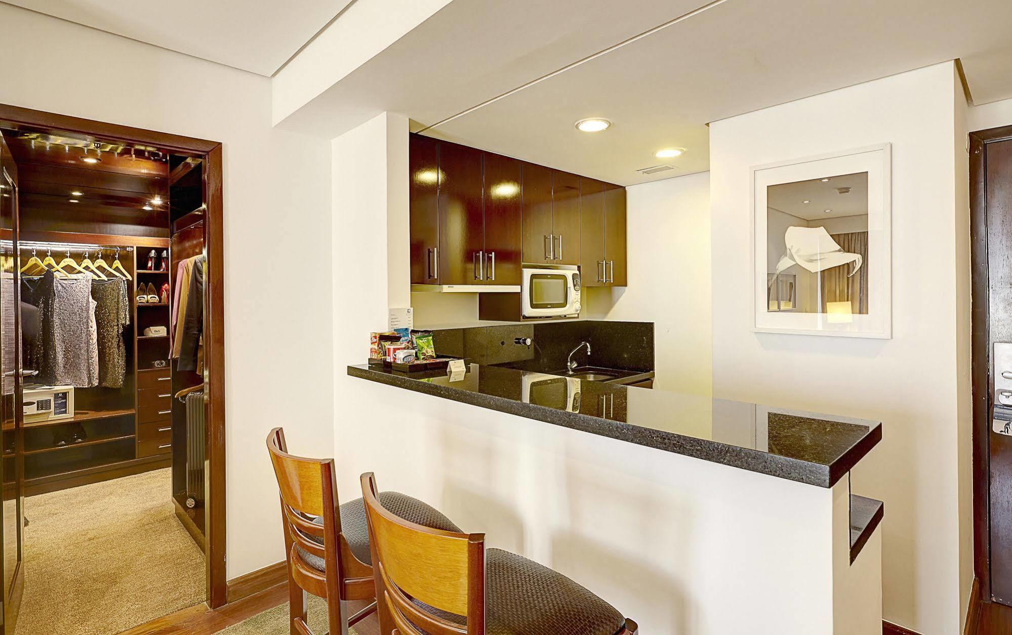 Căn hộ Roomo Etoile Georgev Itaim Bibi Residencial