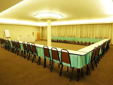 Hotel Augusta Boulevard 3*