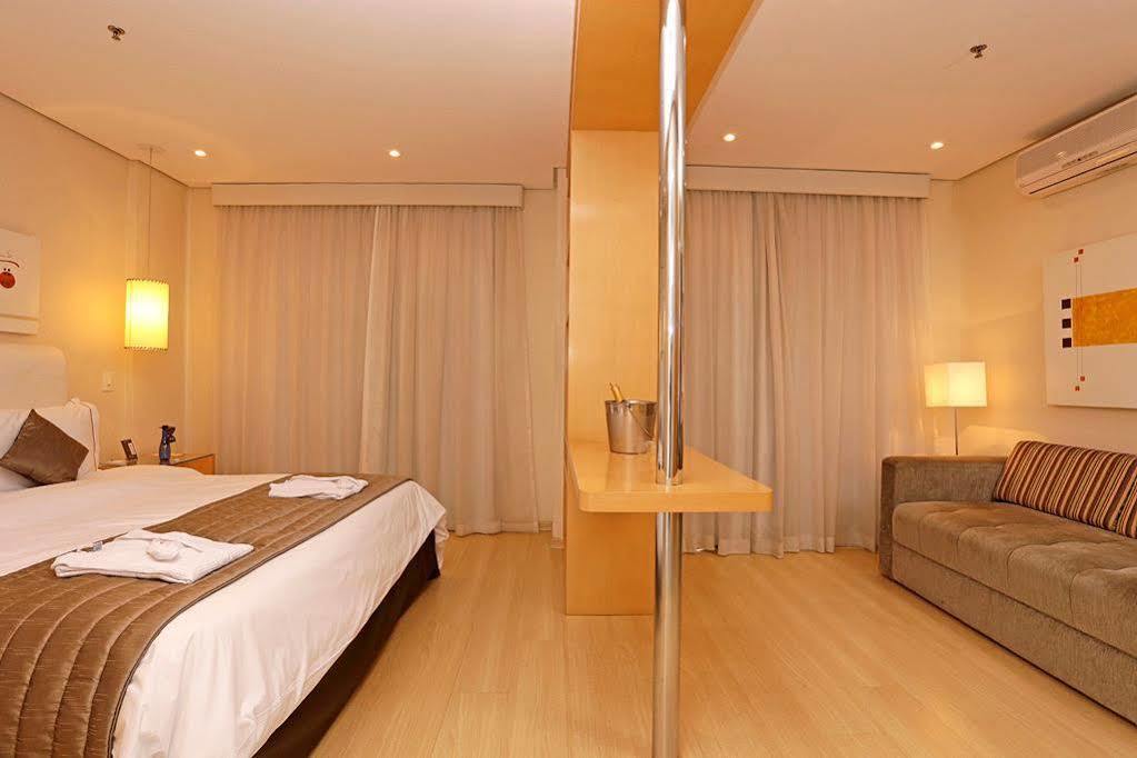 Astron Saint Charbel & Life 4* Sao Paulo