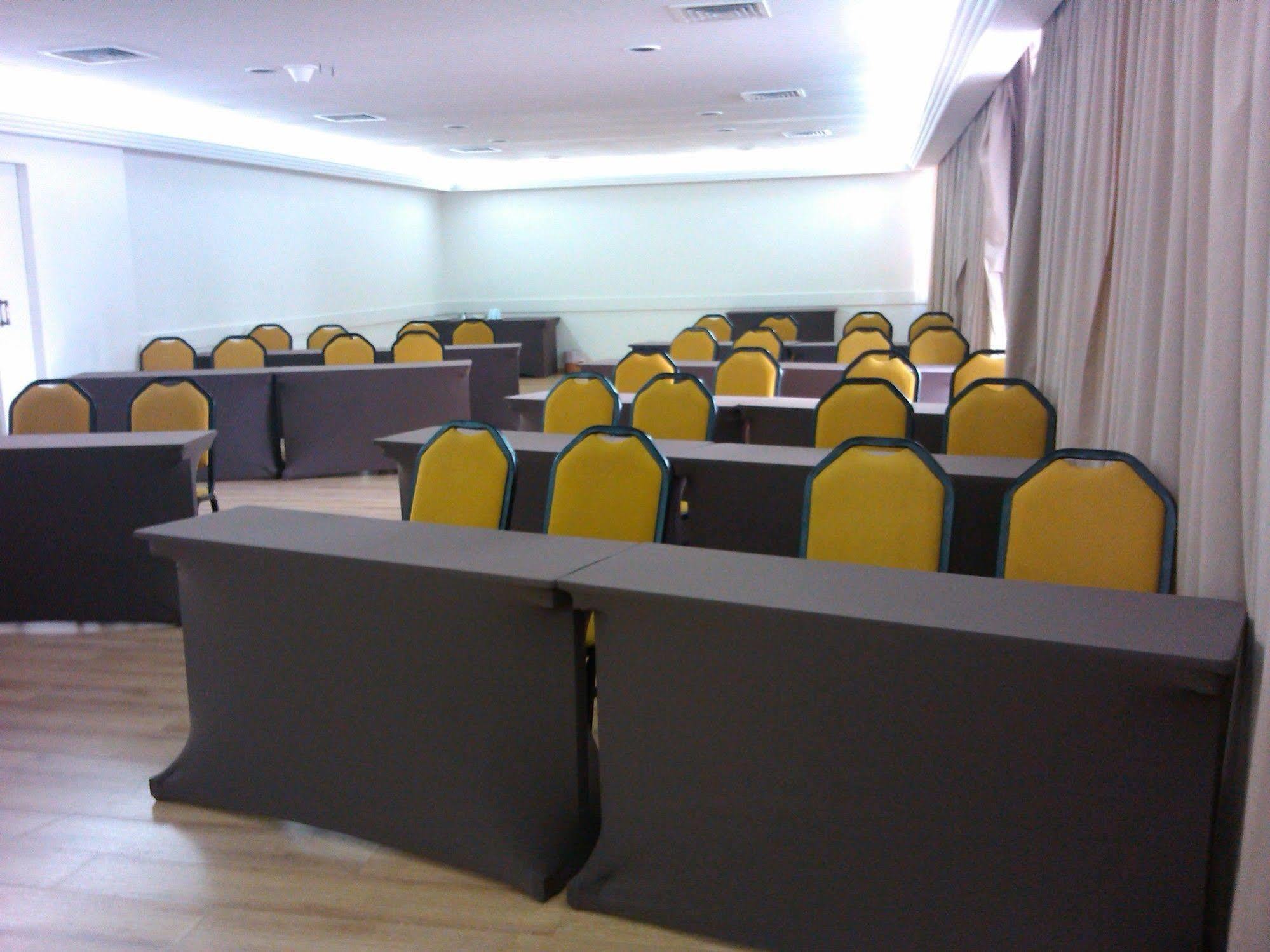 Braston Augusta By Castelo Itaipava Khách sạn 3*