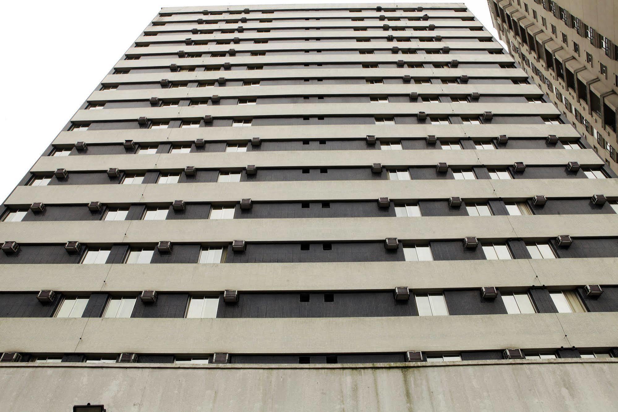 Khách sạn Century Paulista
