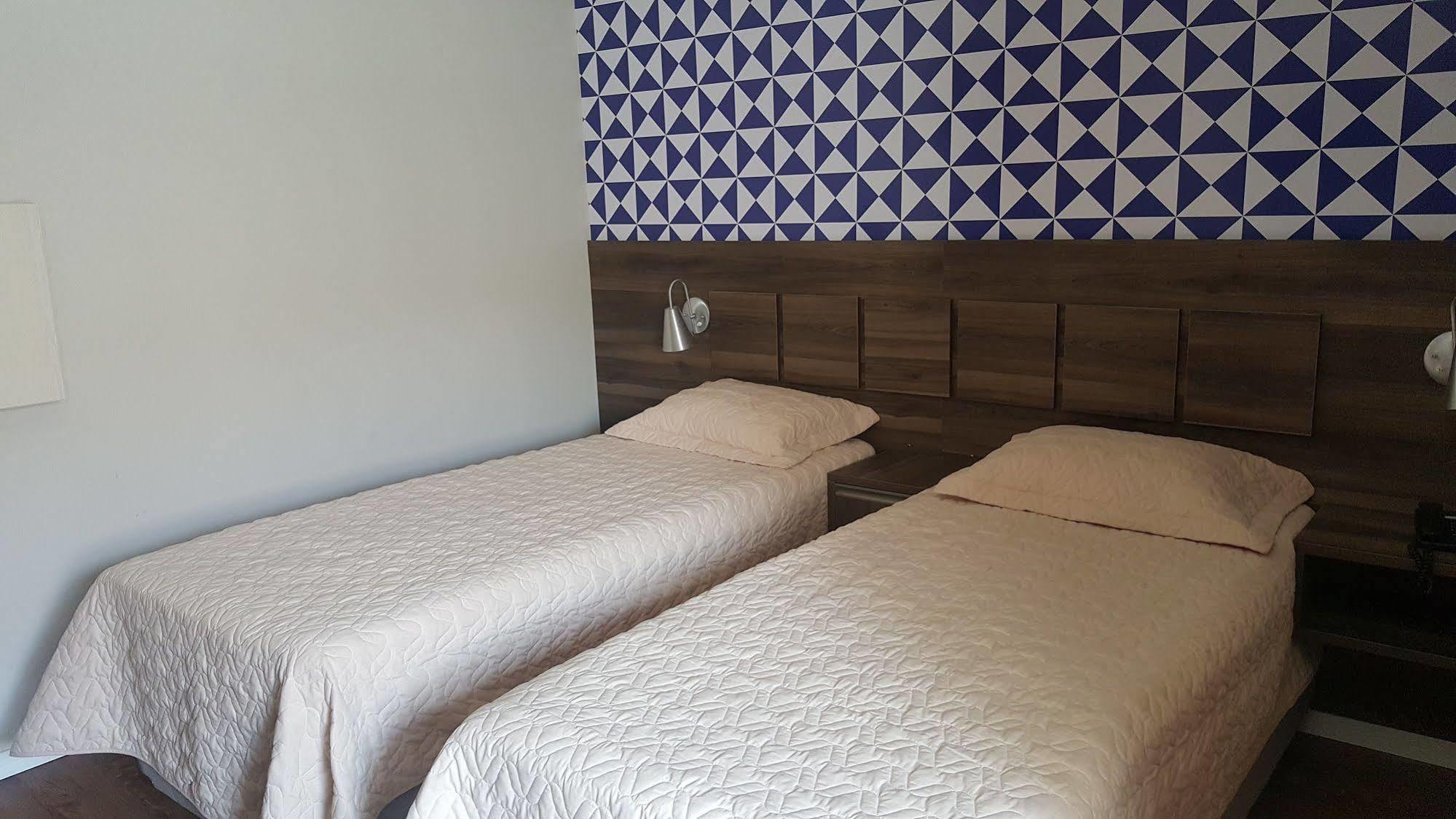 Biz Hotel 3*
