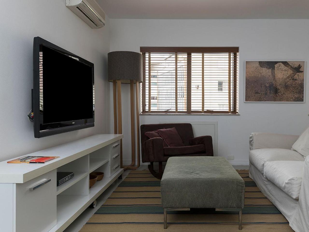 Tr195 Flat Charmoso No Itaim Bibi Apartemen